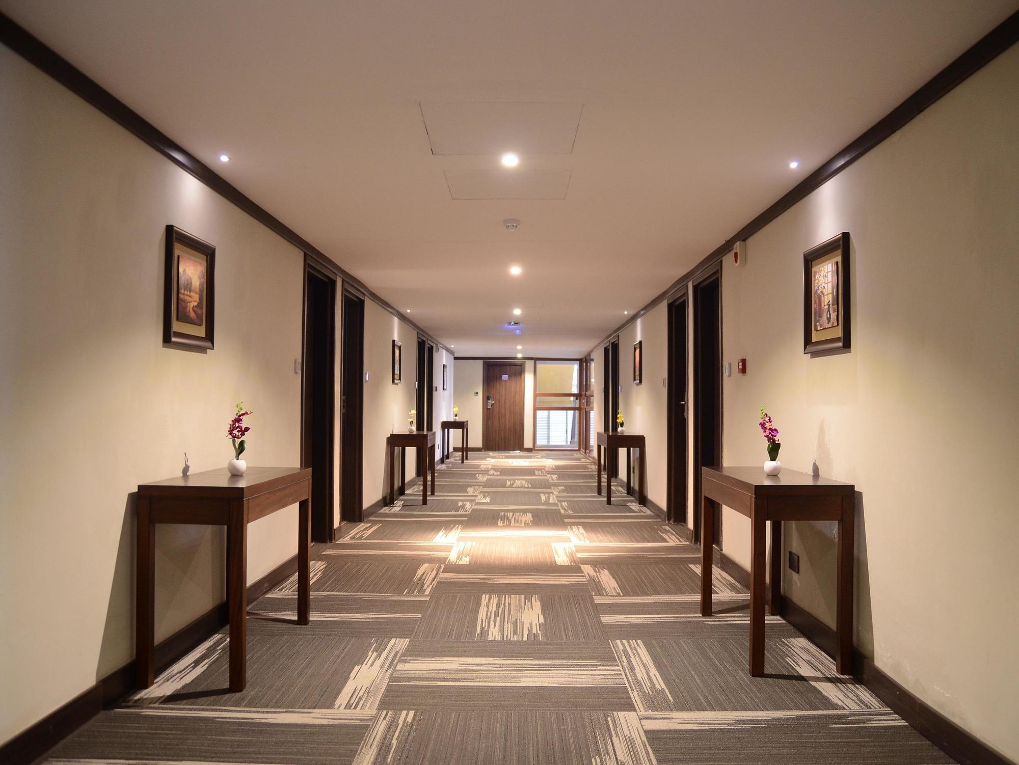 Cloud Hotel & Suites Nairobi Esterno foto